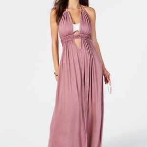 Raviya Halter Maxi Dress 💋bundle💋
